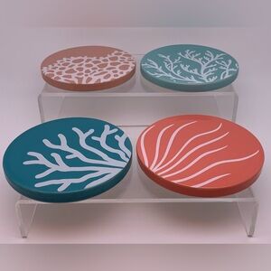 Chic & Tonic Set of 4 Coasters. Stoneware. Hand-Wash Only. Seashell Design. NWT